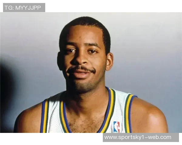 维拉纽瓦预测库里未来表现或将如德克般一人一城最多再战两三年 维拉纽瓦预测库里未来表现或将如德克般一人一城最多再战两三年